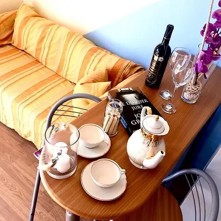 Apartman 1 *